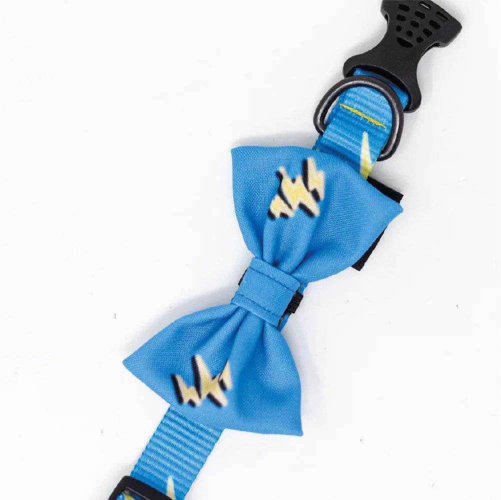 Collar con moño azul con relampago Talla M - AniMALL